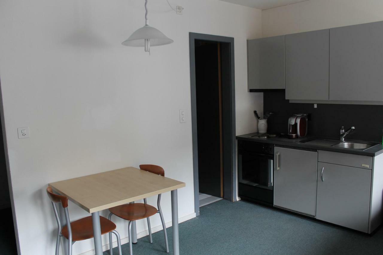 Face Apartment 3*